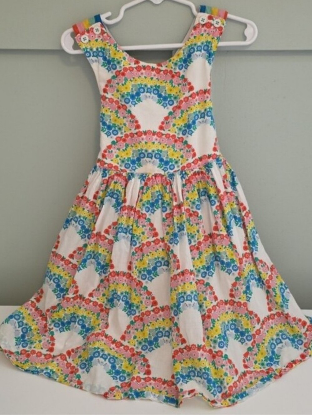 Mini Boden White Dress with Rainbow Floral Arches 4/5 4t 5t